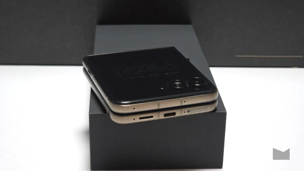 Огляд Motorola Razr 70 Ultra: звучання Огляд Motorola Razr 70 Ultra: звучання