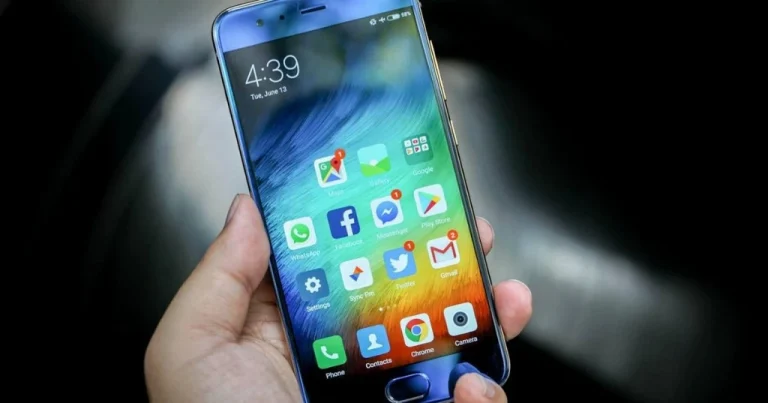 Xiaomi Mi 6 2017 року вже запустив HyperOS 4 завдяки ентузіастам