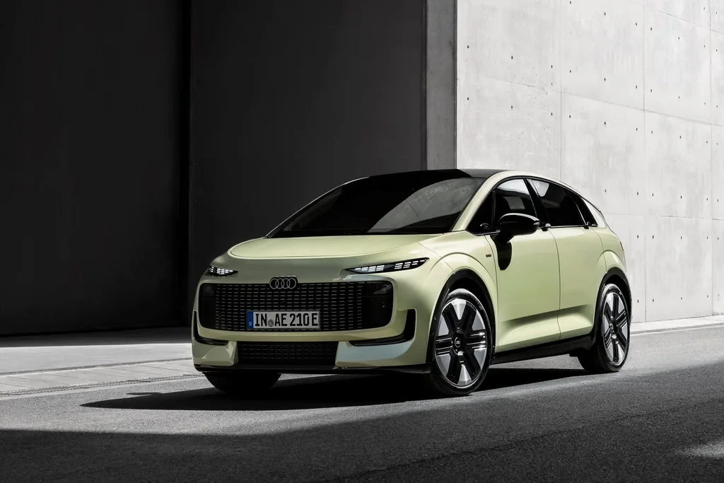 Audi презентовала ультраэффективный электрический кроссовер A2 e-tron